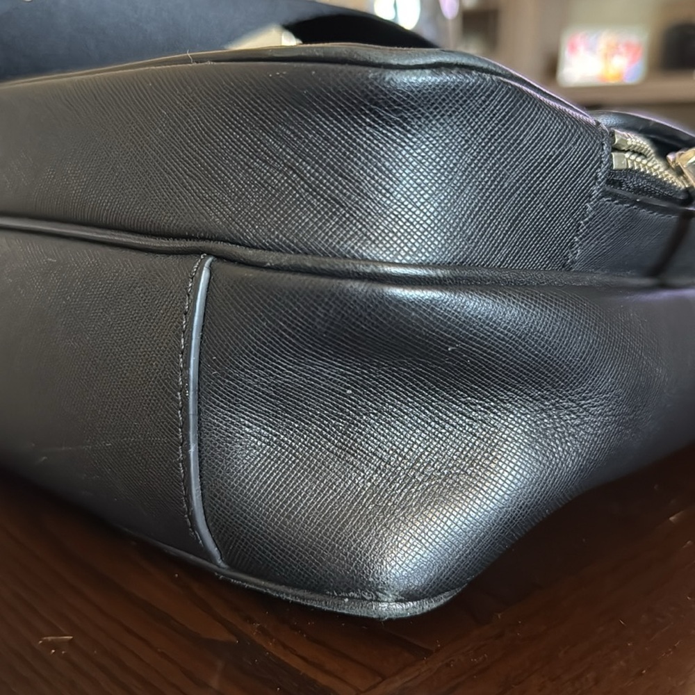 Coach Black Solid Leather Messenger Crossbody Adj… - image 8